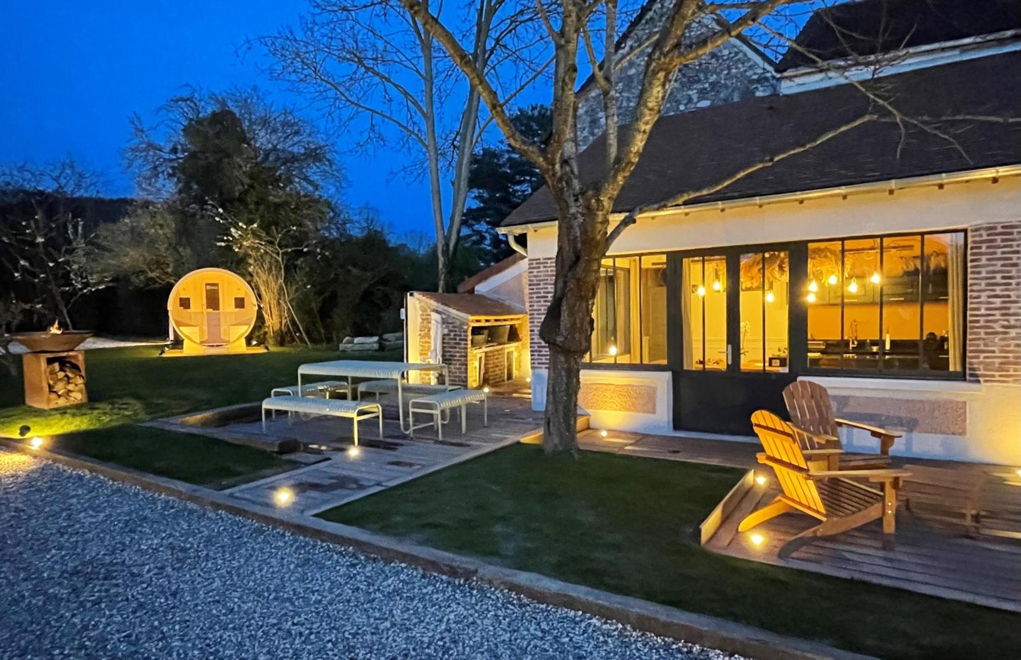 La Petite Maison De Giverny - Gite De Charme 5 Etoiles Au Coeur Du Village - 3 Chambres Εξωτερικό φωτογραφία