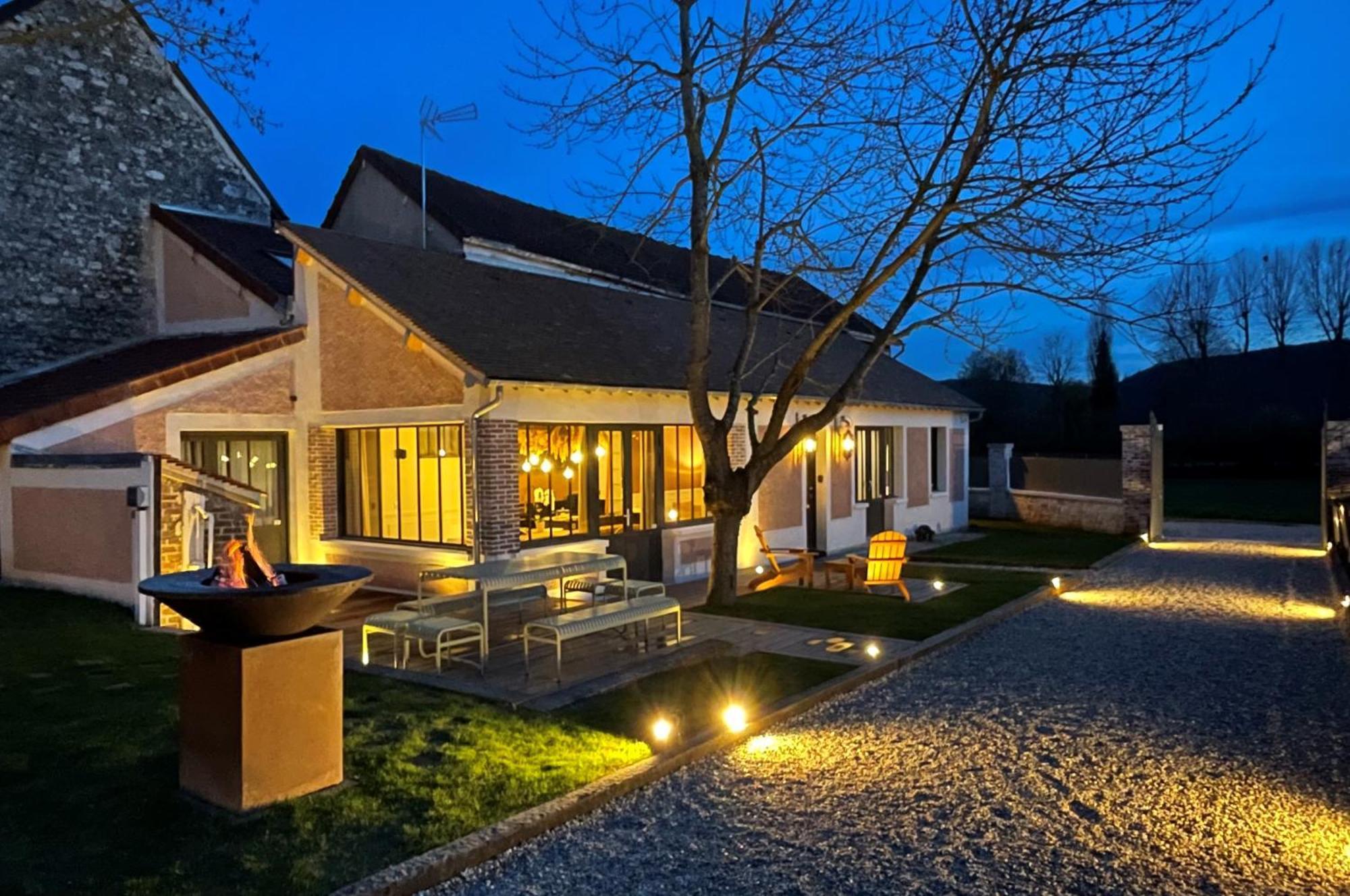 La Petite Maison De Giverny - Gite De Charme 5 Etoiles Au Coeur Du Village - 3 Chambres Εξωτερικό φωτογραφία