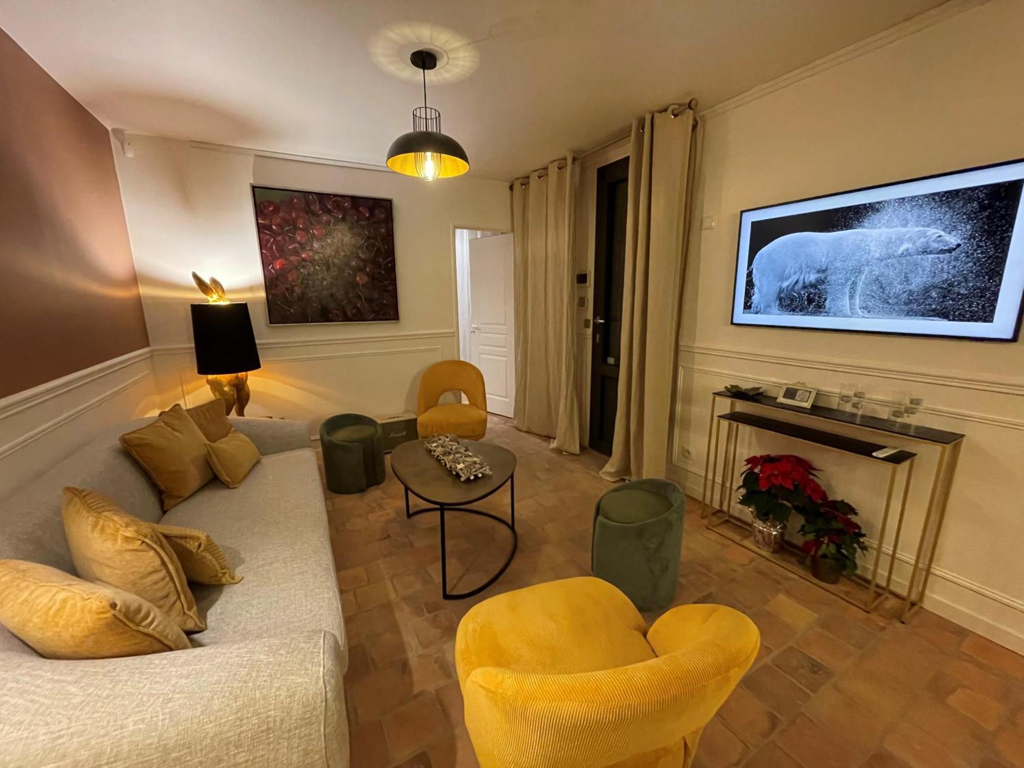 La Petite Maison De Giverny - Gite De Charme 5 Etoiles Au Coeur Du Village - 3 Chambres Εξωτερικό φωτογραφία